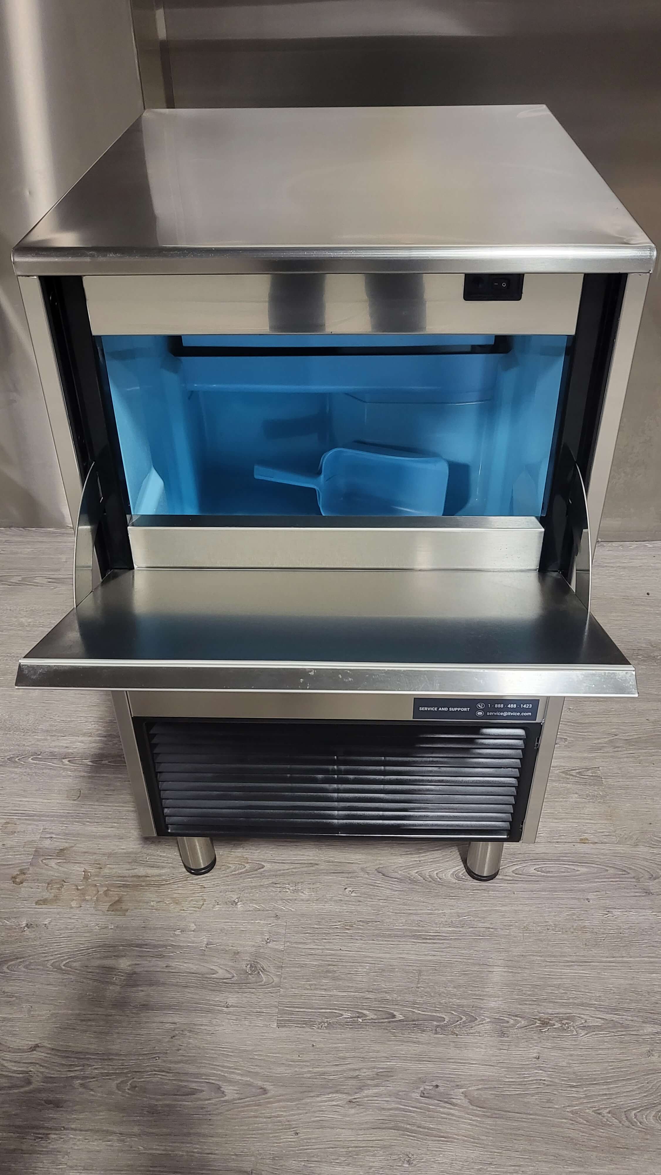 Thumbnail - ITV Ice Makers SPIKA NG 160 A1F Ice Machine