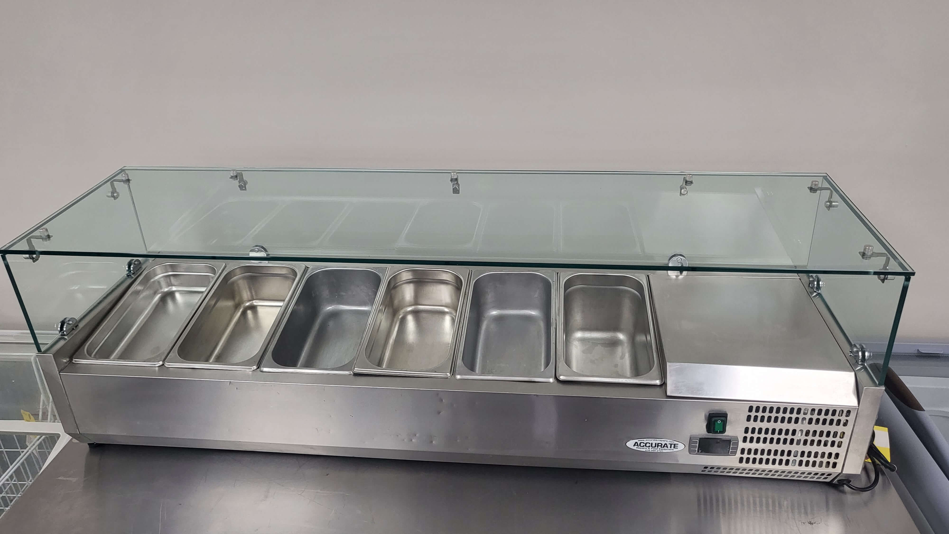 REFRIGERATED RAIL Nella Toronto Model No