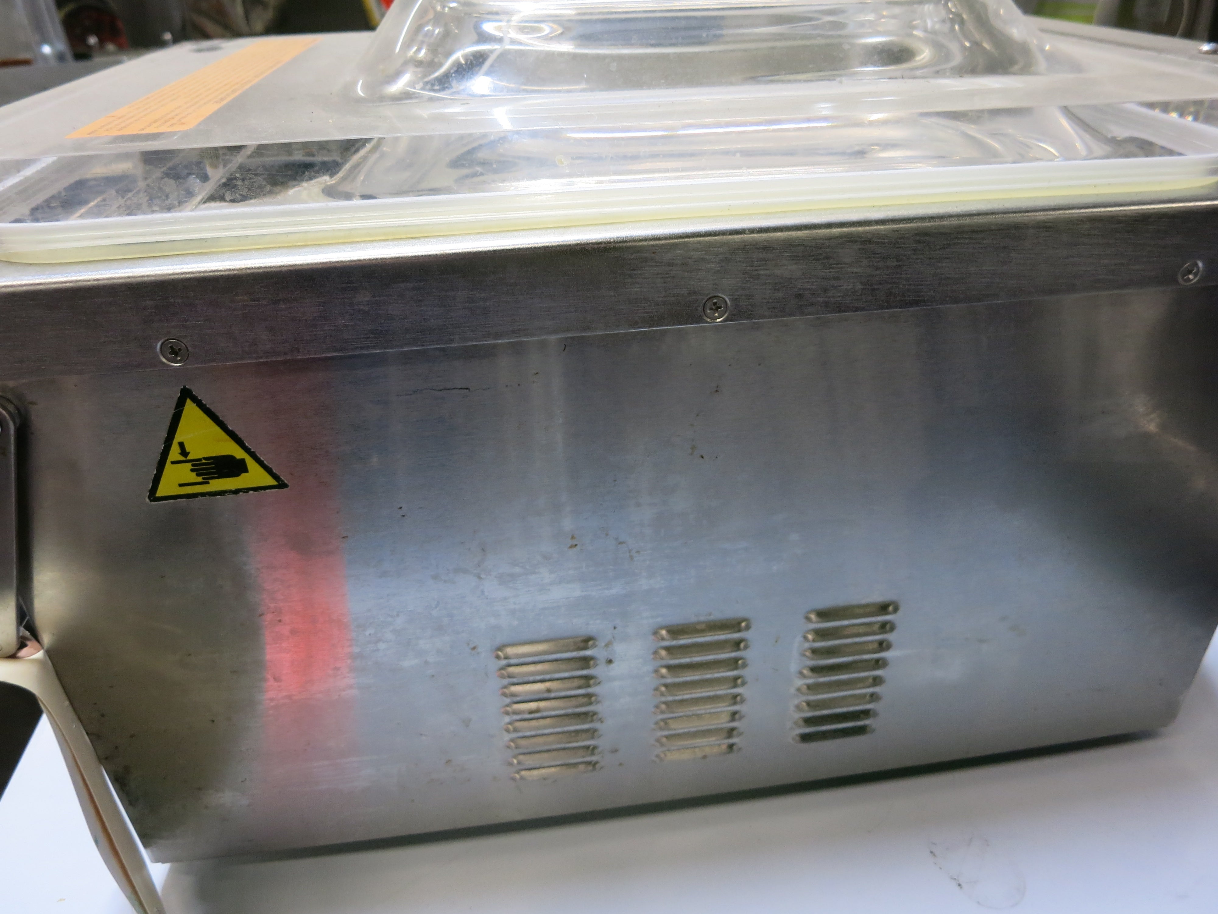 FOOD PACKAGING MACHINE Eurodib Canada M