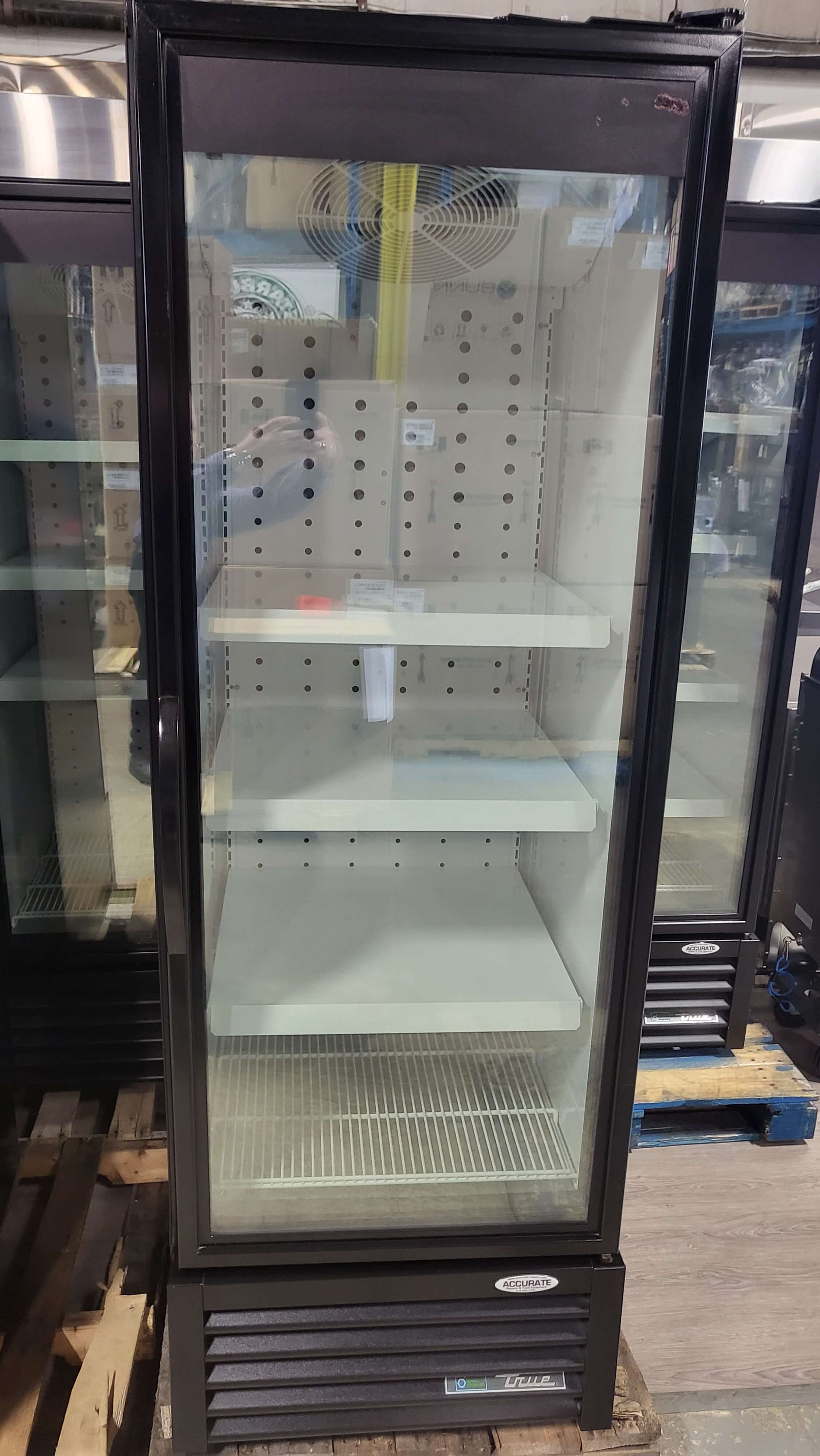 True FLM-27F TSL01 One Door Refrigerant