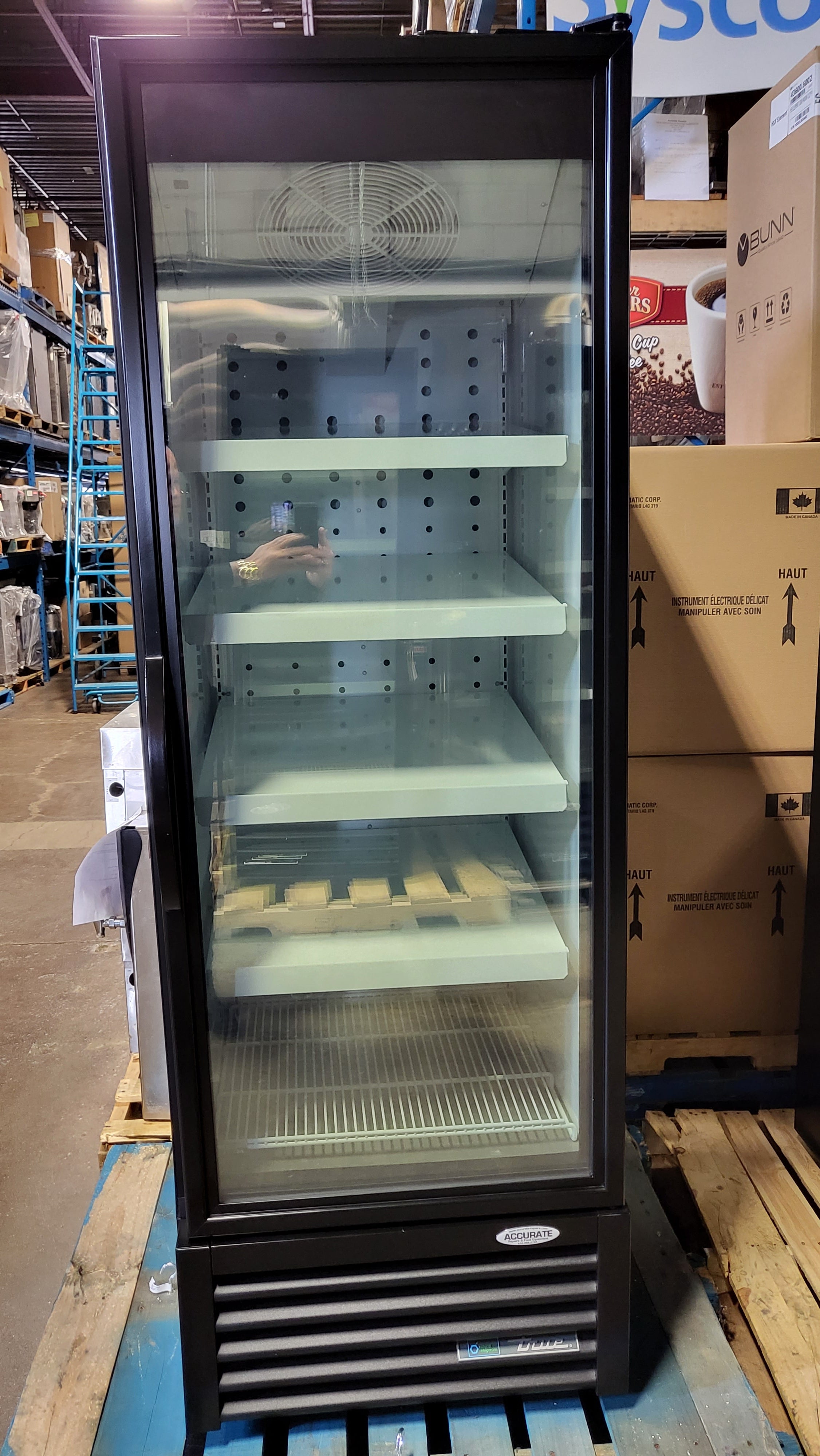 True FLM-27F TSL01 Full Length Freezer