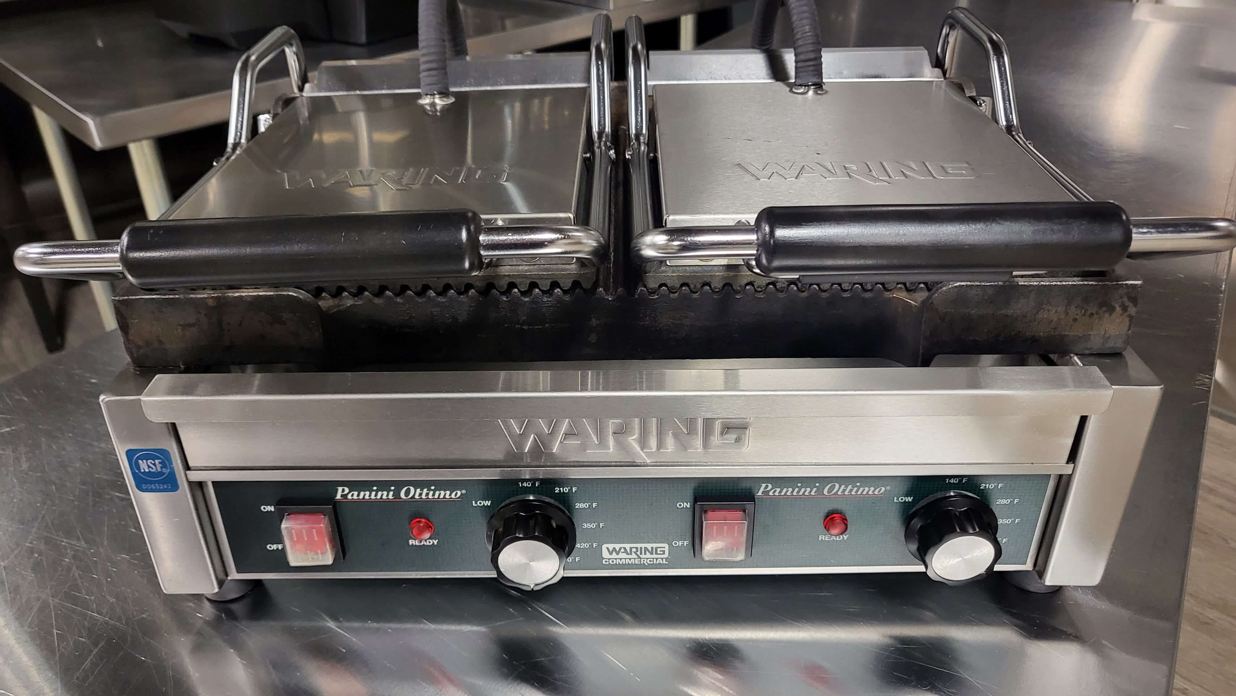 Thumbnail - Waring WPG300 Panini Grill