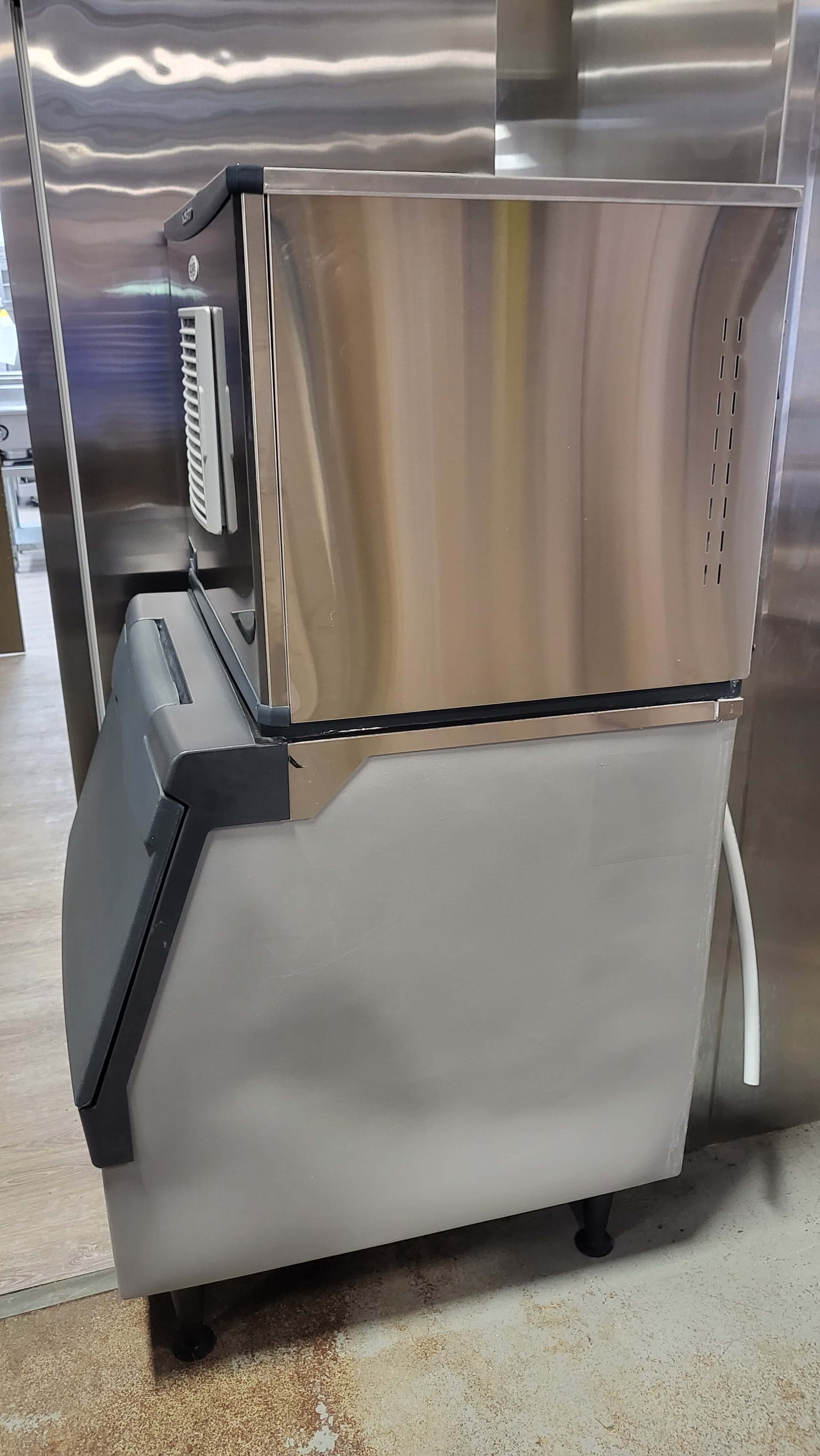 Scotsman C0330MA-1 Ice Machine