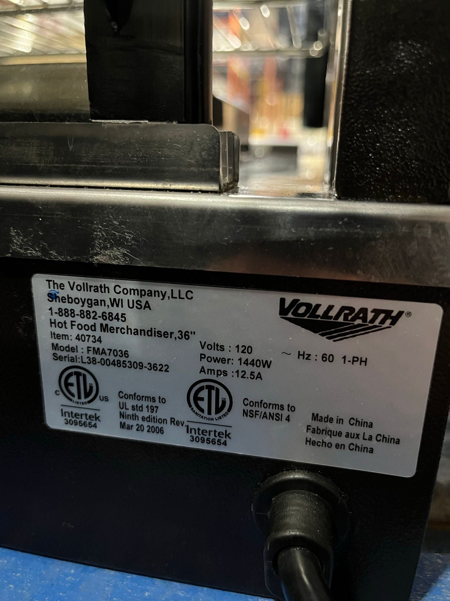 Thumbnail - Vollrath 40734 Heated Display Case