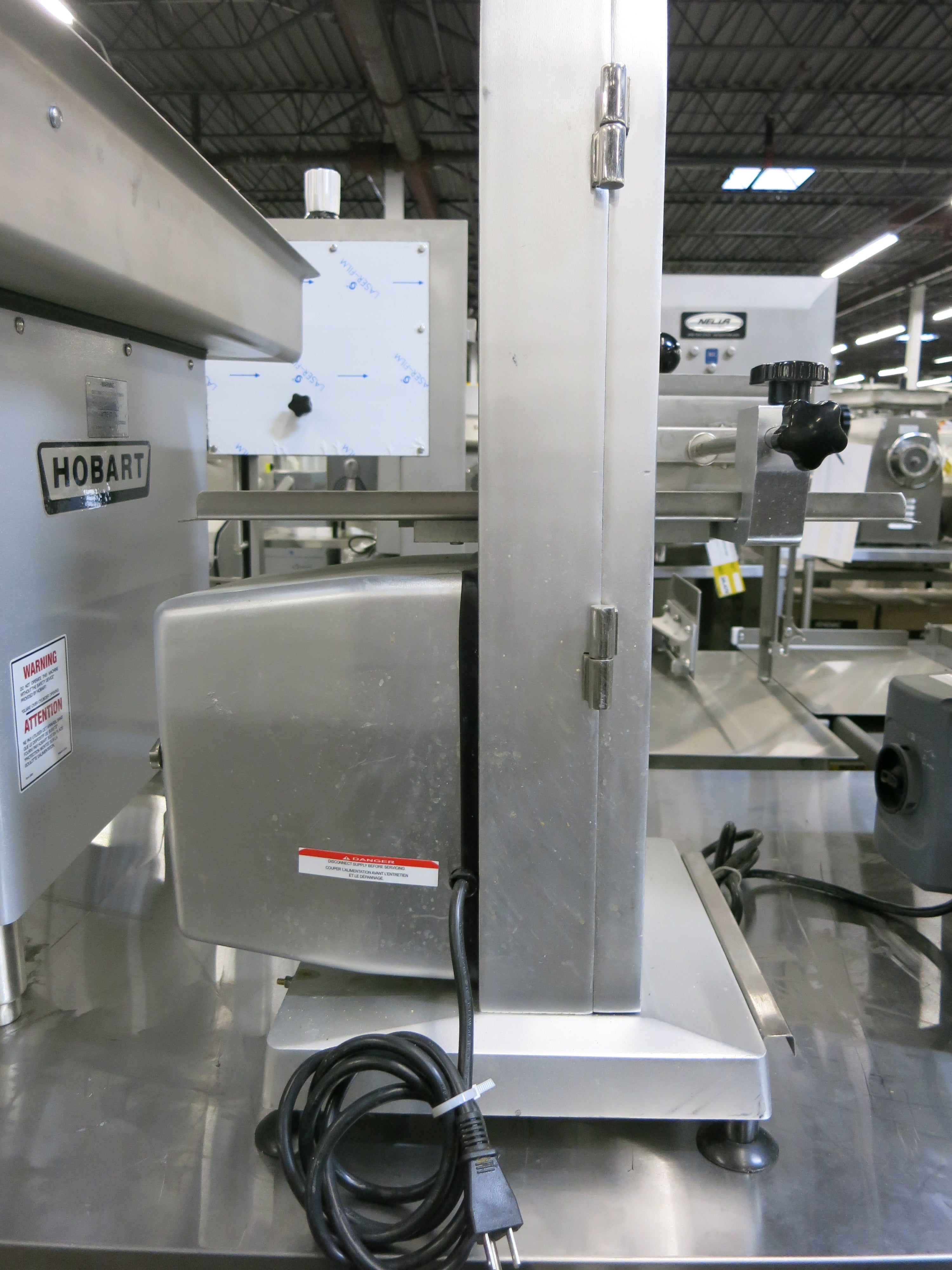 Nella 19457 Tabletop Band Saw
