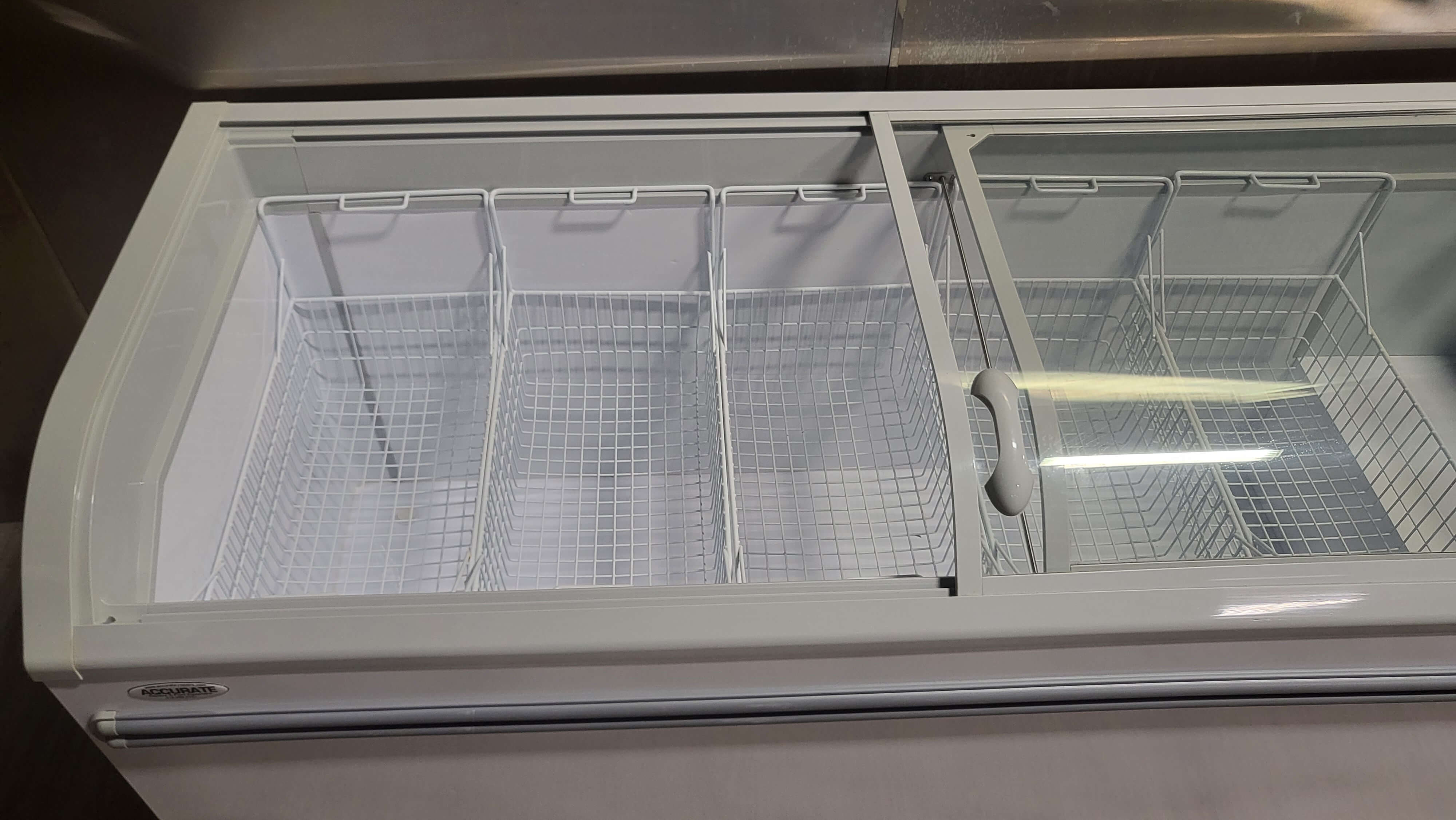 New Air NIF-80-CG Chest Freezer