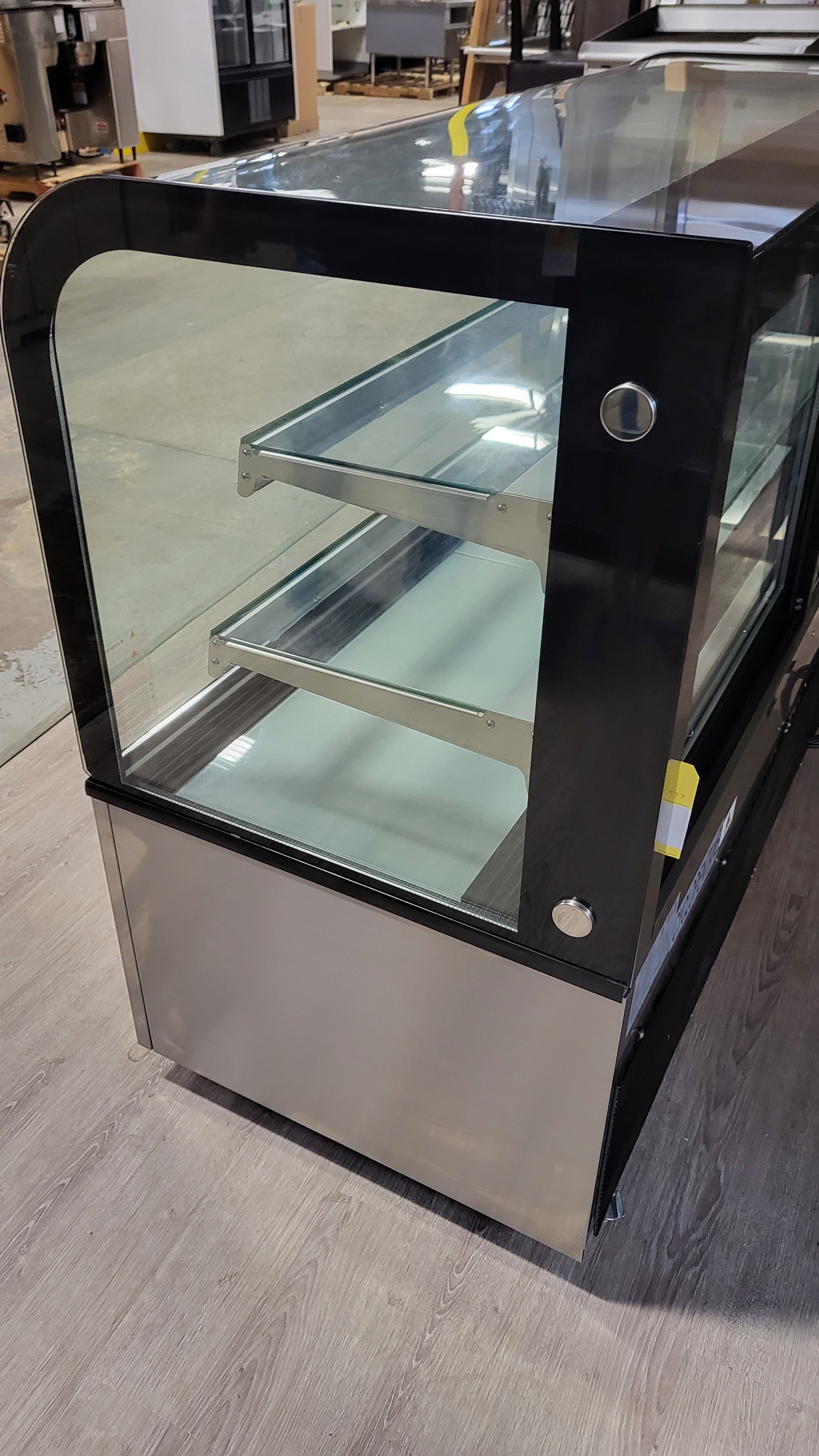 New Air NDC-017-CG Glass Display Case
