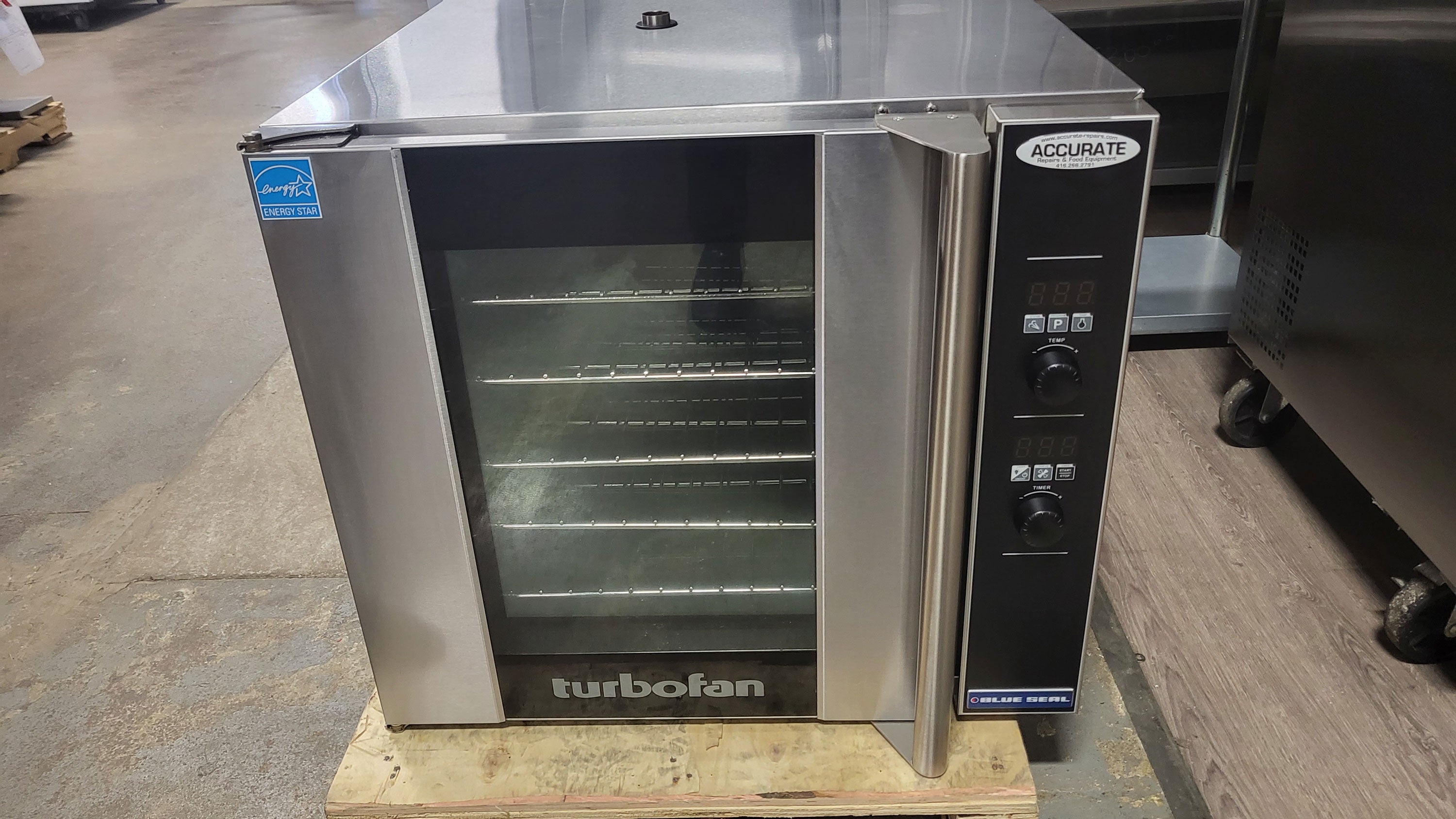 Thumbnail - Turbofan E32D5 Full Size Convection Oven