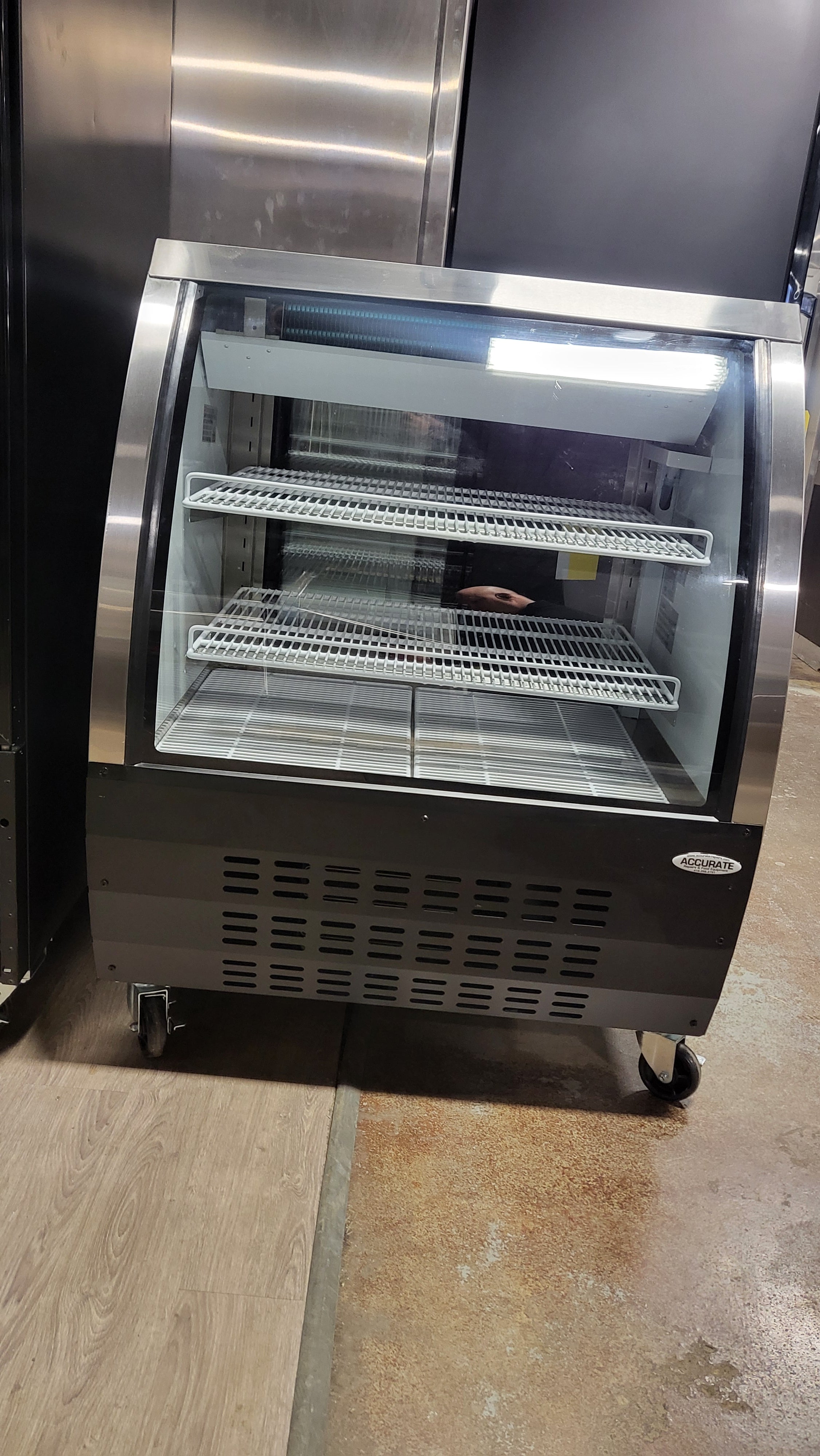 Omcan DC92-HC-BK Glass Refrigerated Display Case