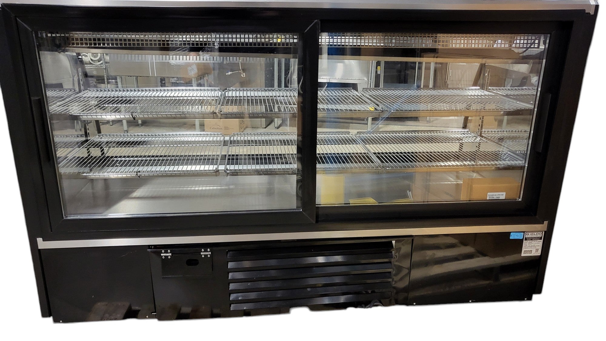 Igloo JSCRP6 Refrigerated Pastry Display Case