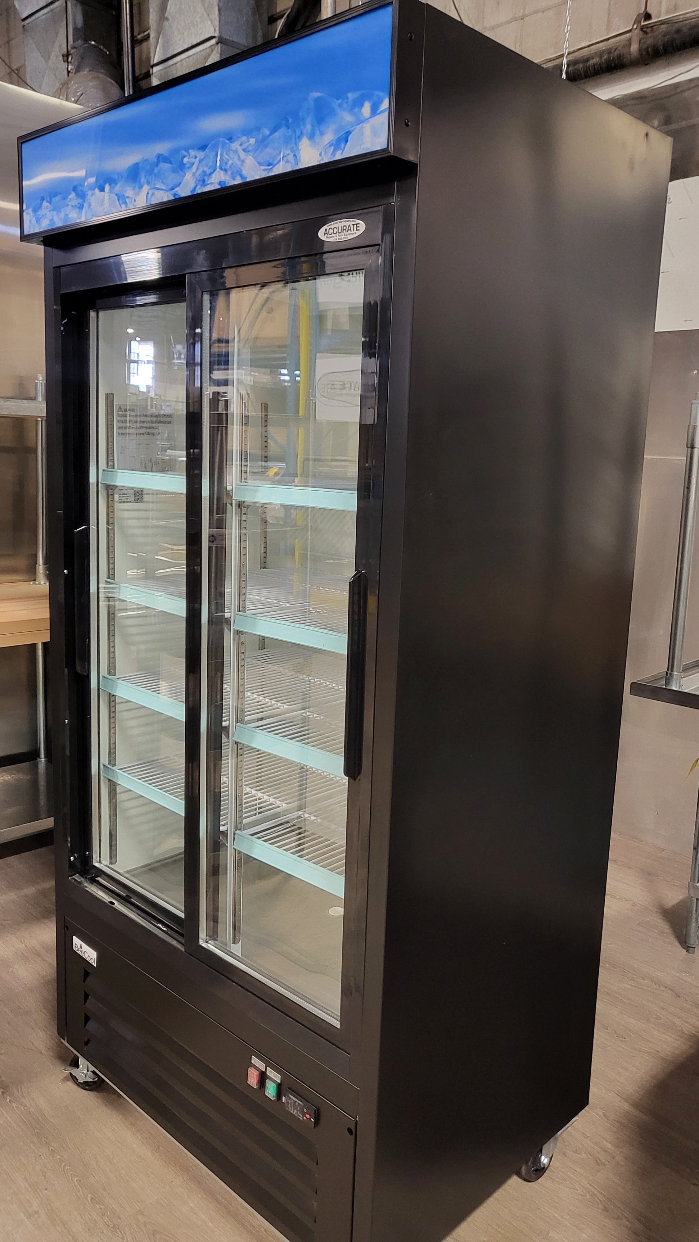 Ibeecool IBC-2GDRS Glass Door Fridge