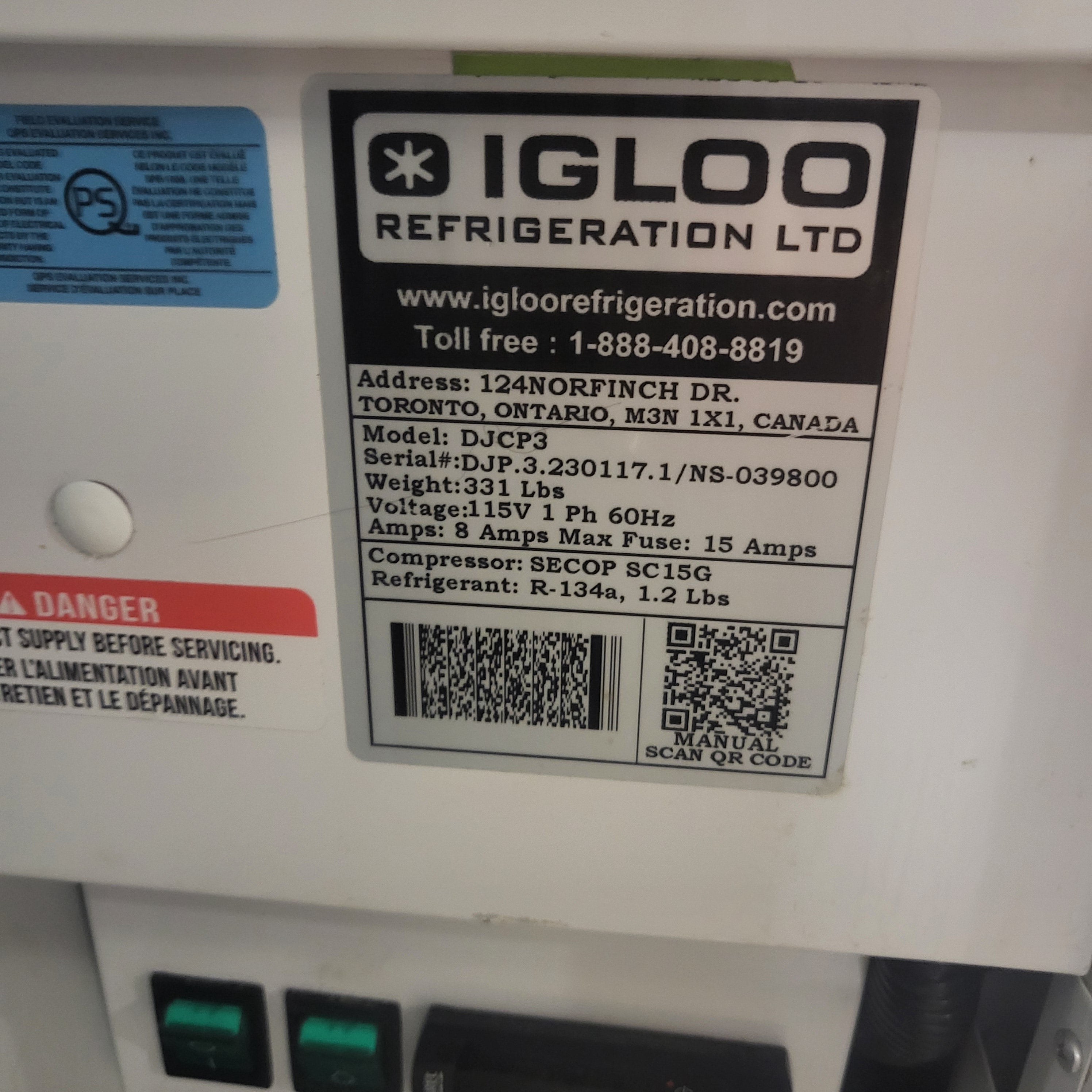 Igloo DJCP3 Refrigerated Pastry Case