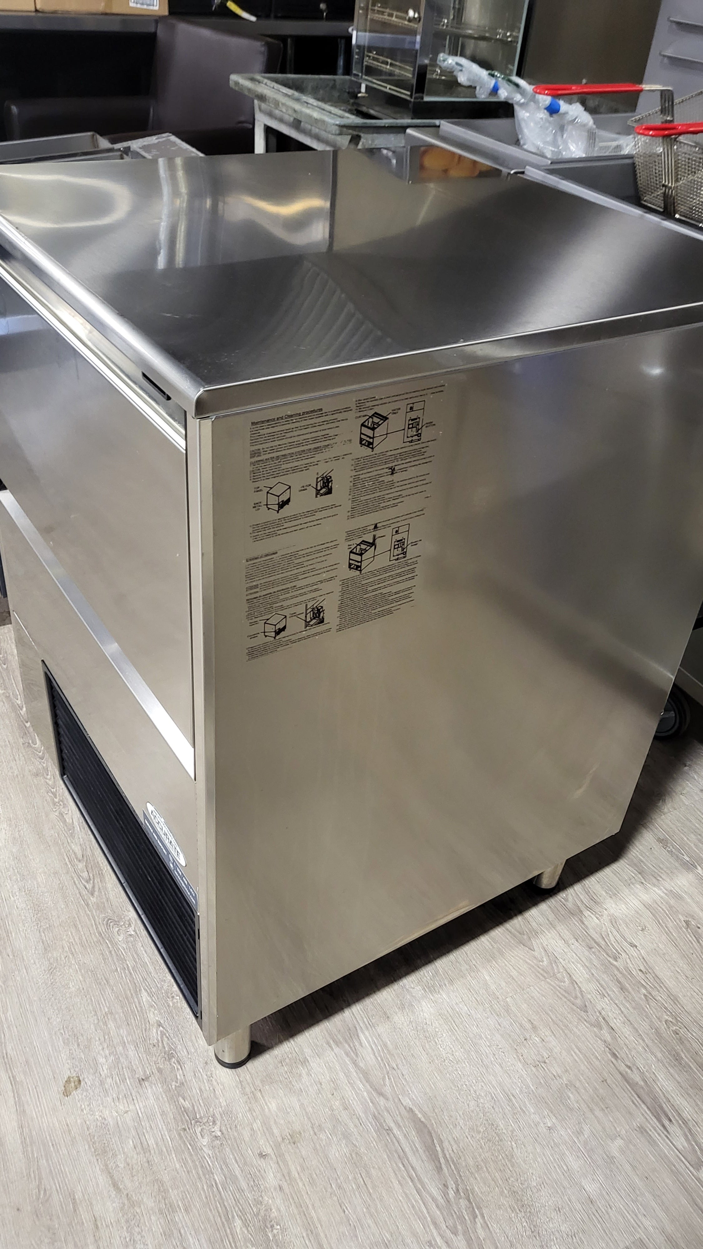 Thumbnail - ITV NG230 A1F Self-Contained Ice Cube Machine