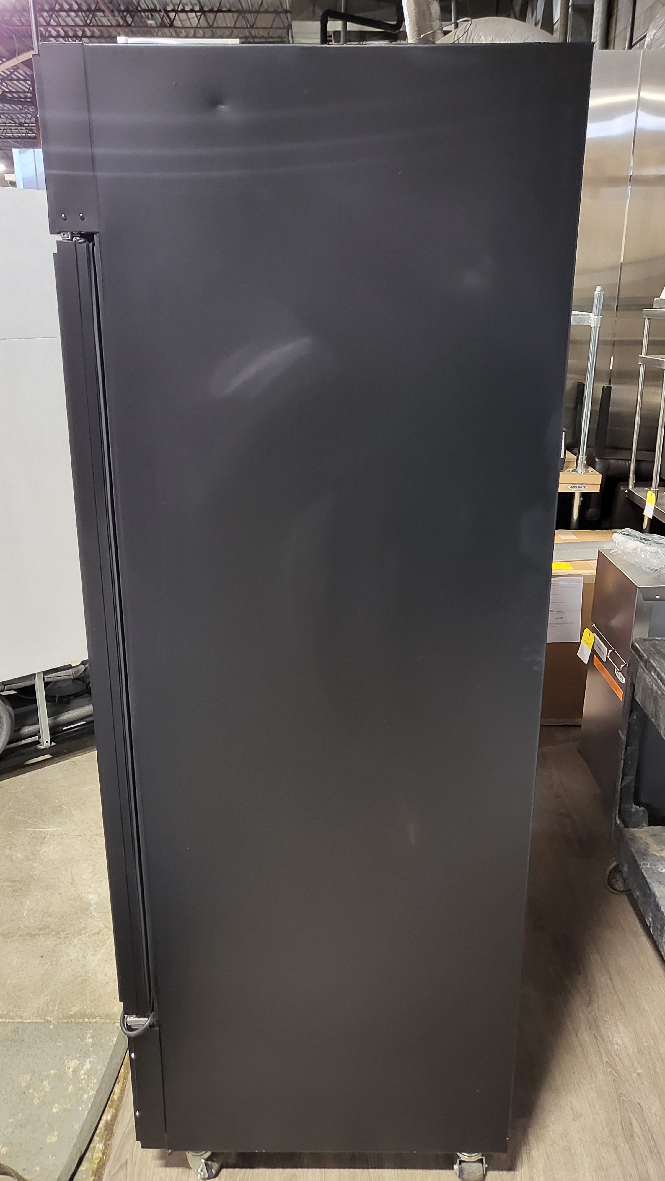 True GDM-49FLD Door Glass Freezer