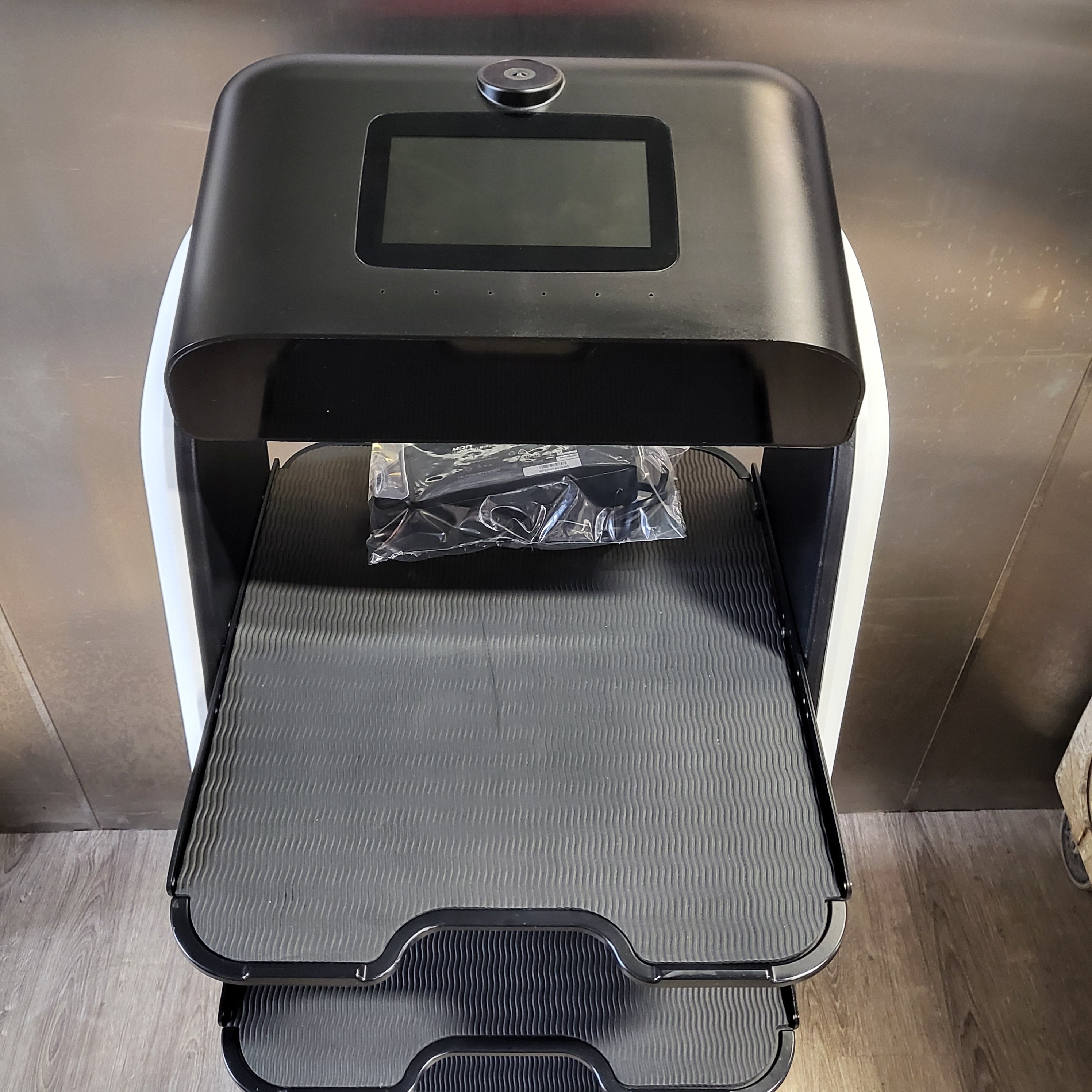 Keenon T5 Laser Version Delivery Robot
