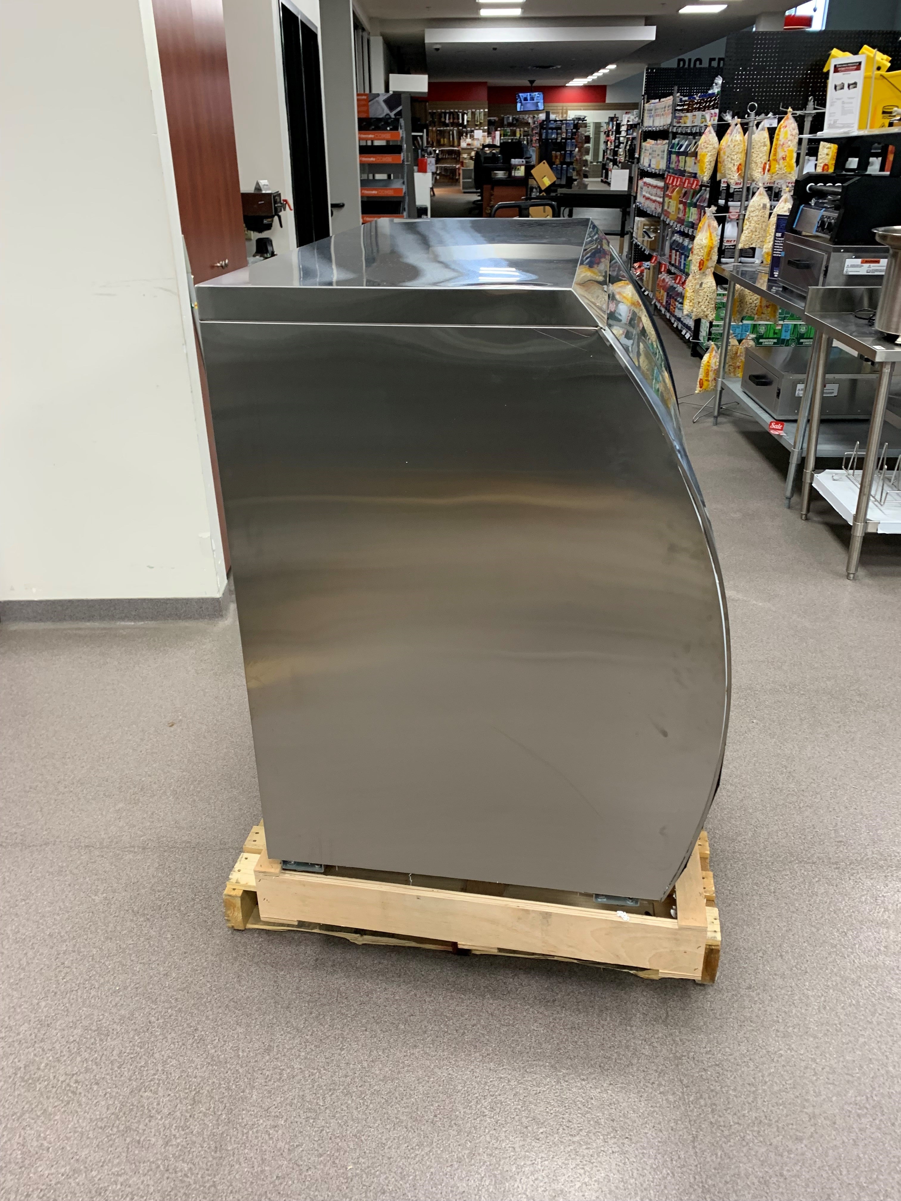 Thumbnail - New Air NDC-018-CG Curved Glass Refrigerated Deli Case