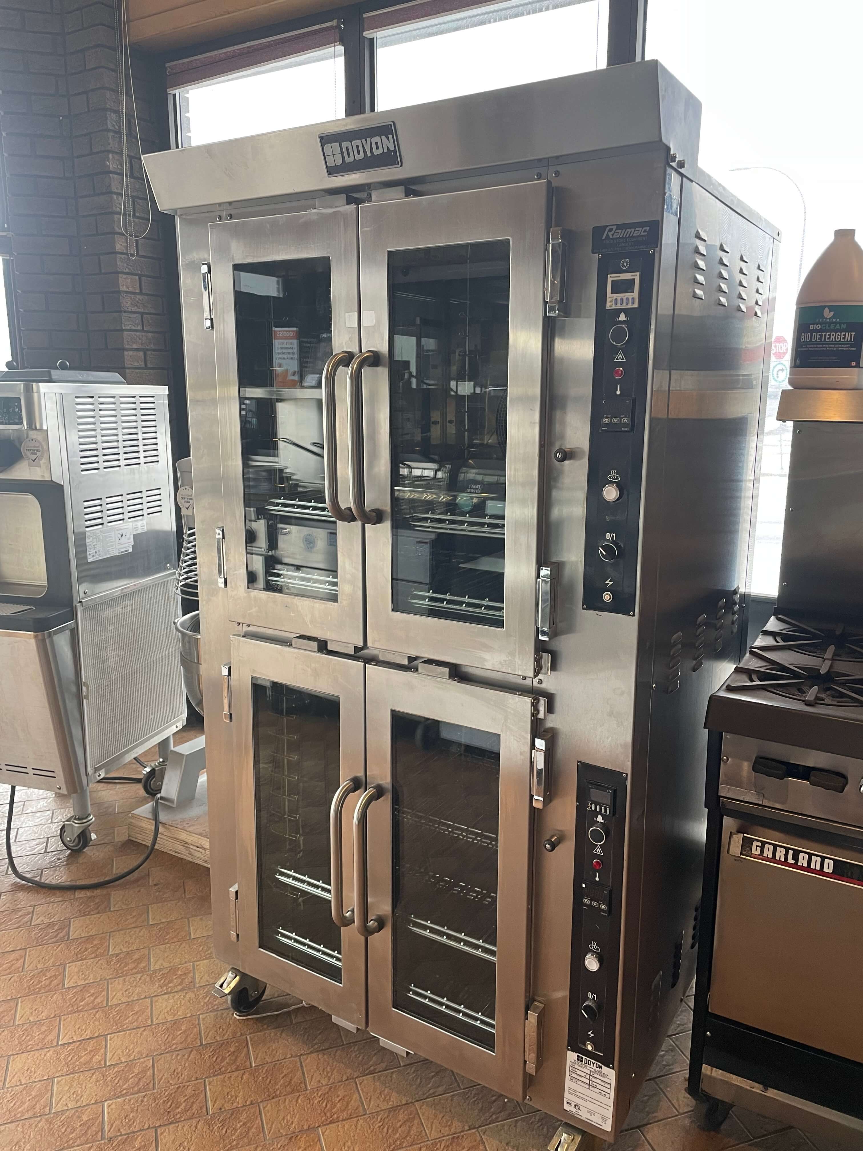 Thumbnail - Doyon Jet Air JA14 Convection Oven (6)