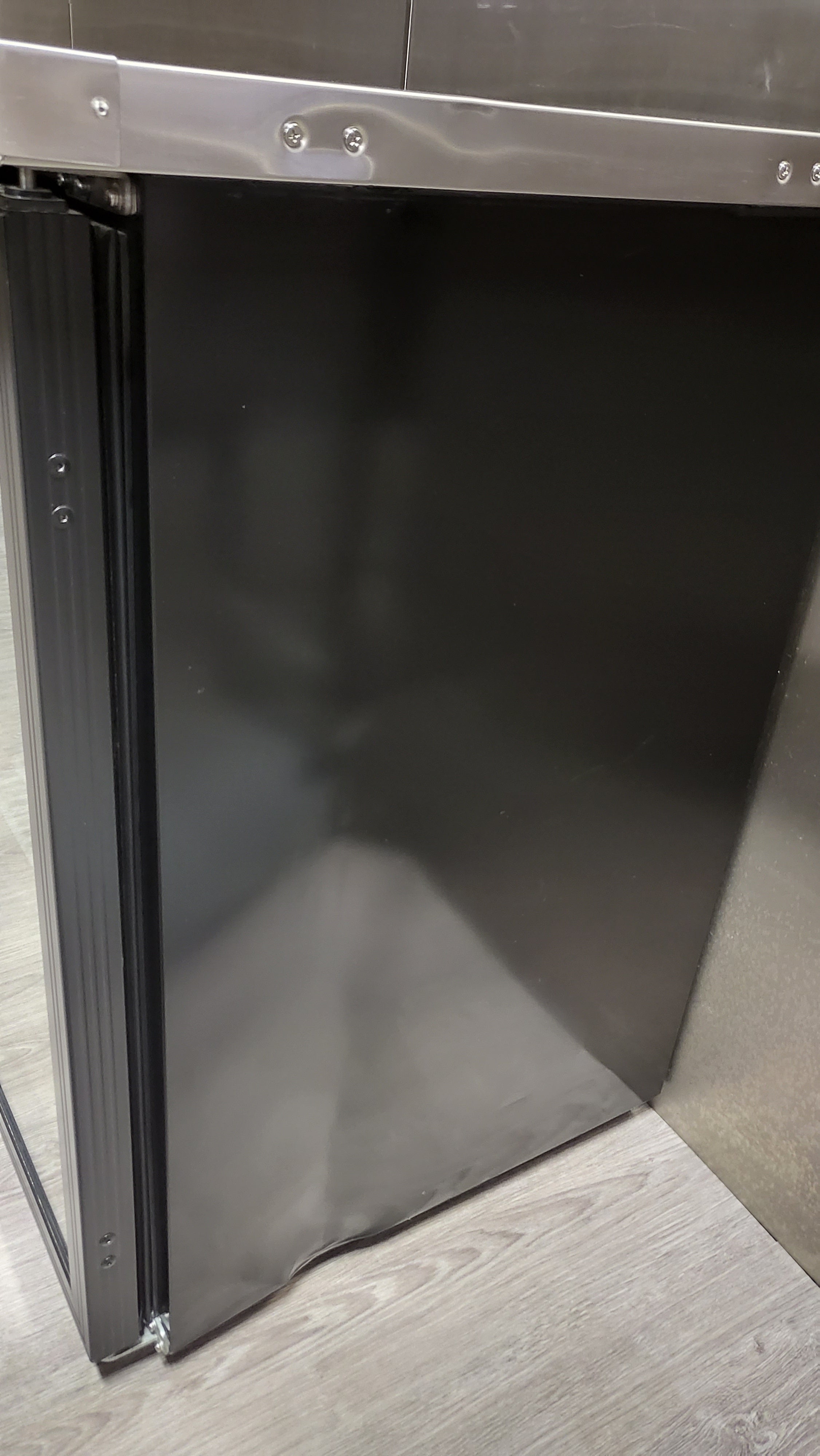 Thumbnail - Ikon IBB73-3G-24 Back Bar Swing Door (4)