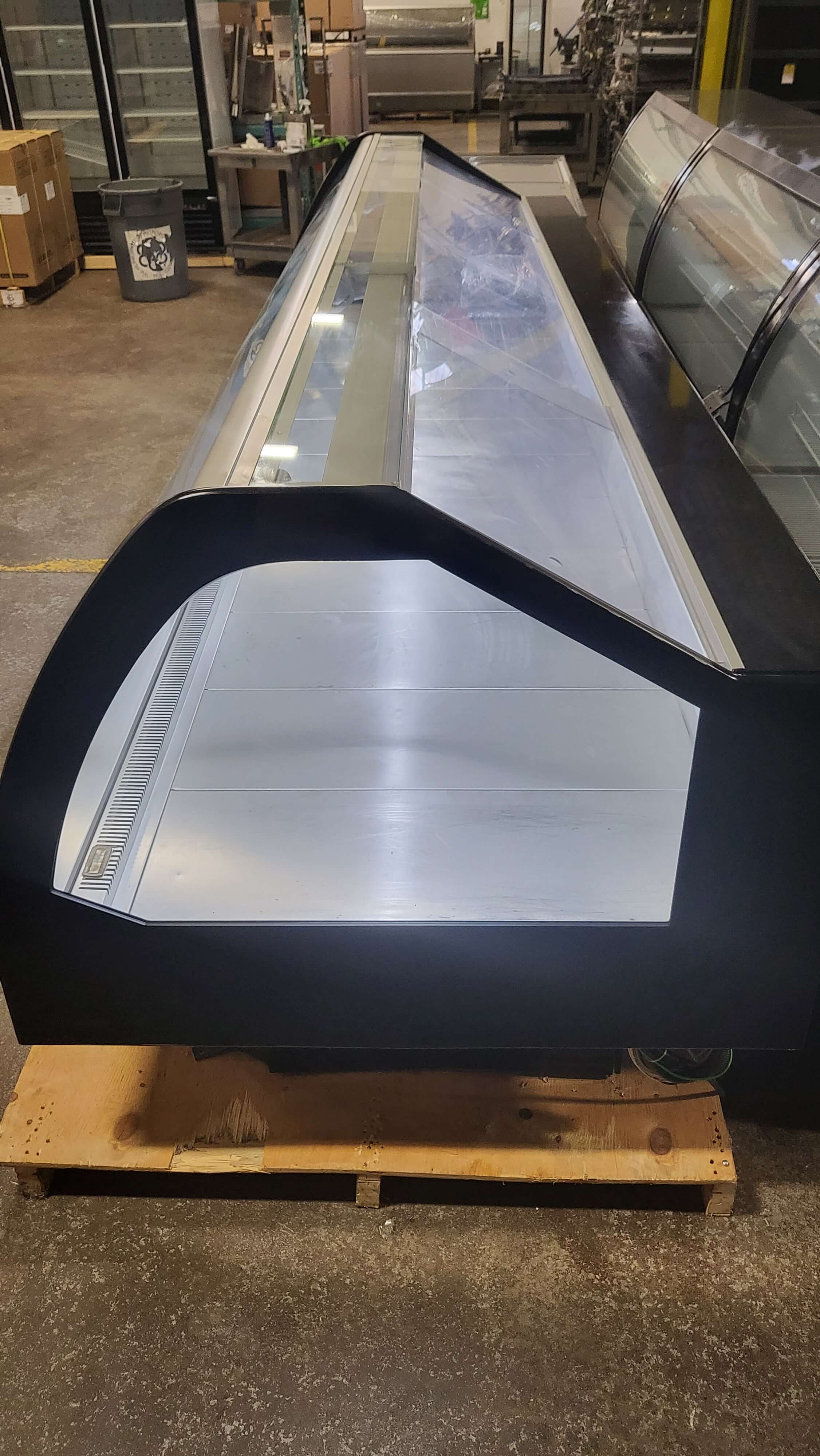 Thumbnail - Igloo PRSCD12 Refrigerated Display Case (5)