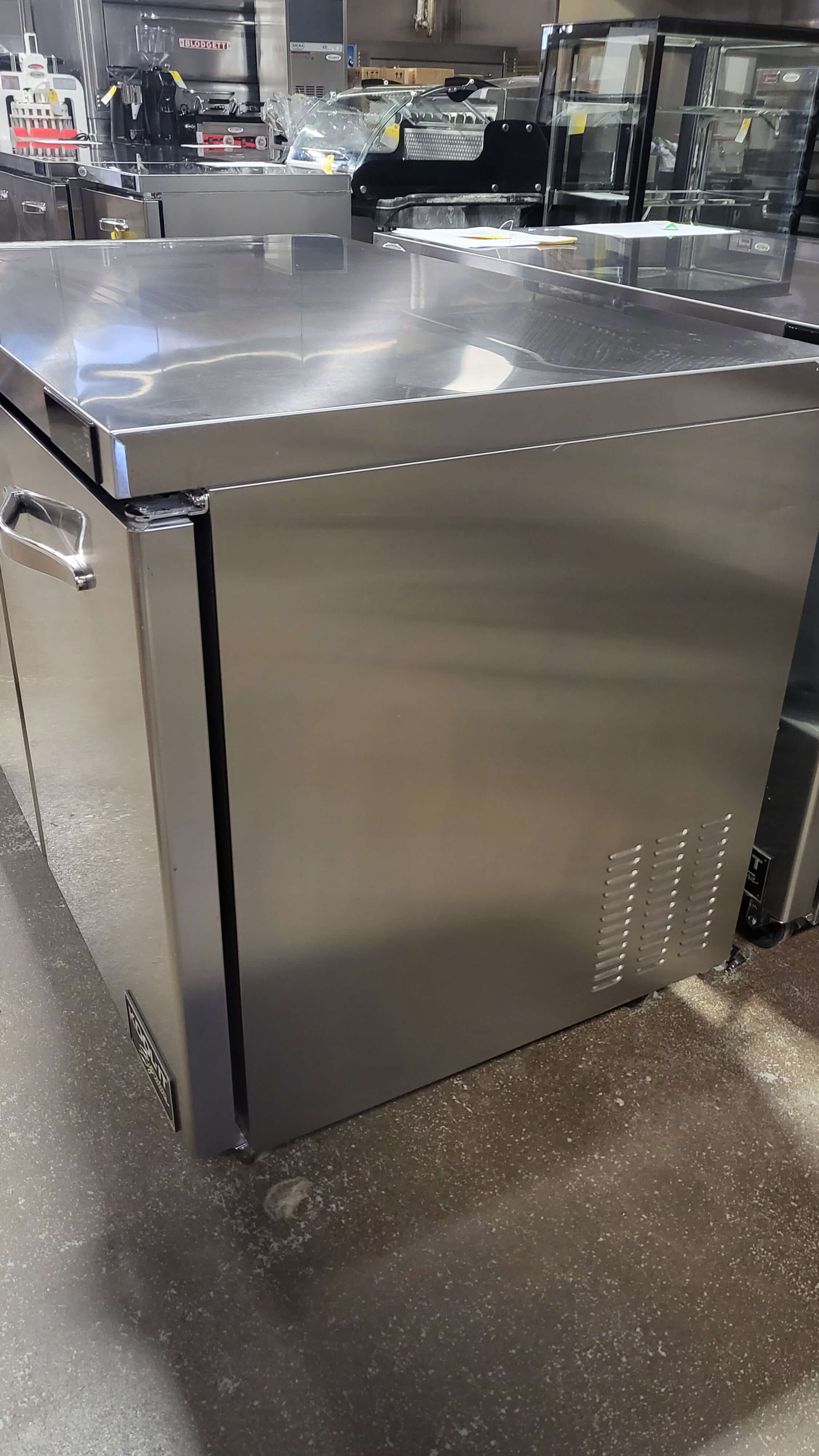 Thumbnail - Kool-It KUCR-48 Undercounter Cooler (4)